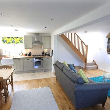 4A Dolphin Close Apartment Lyme Regis Ngoại thất bức ảnh