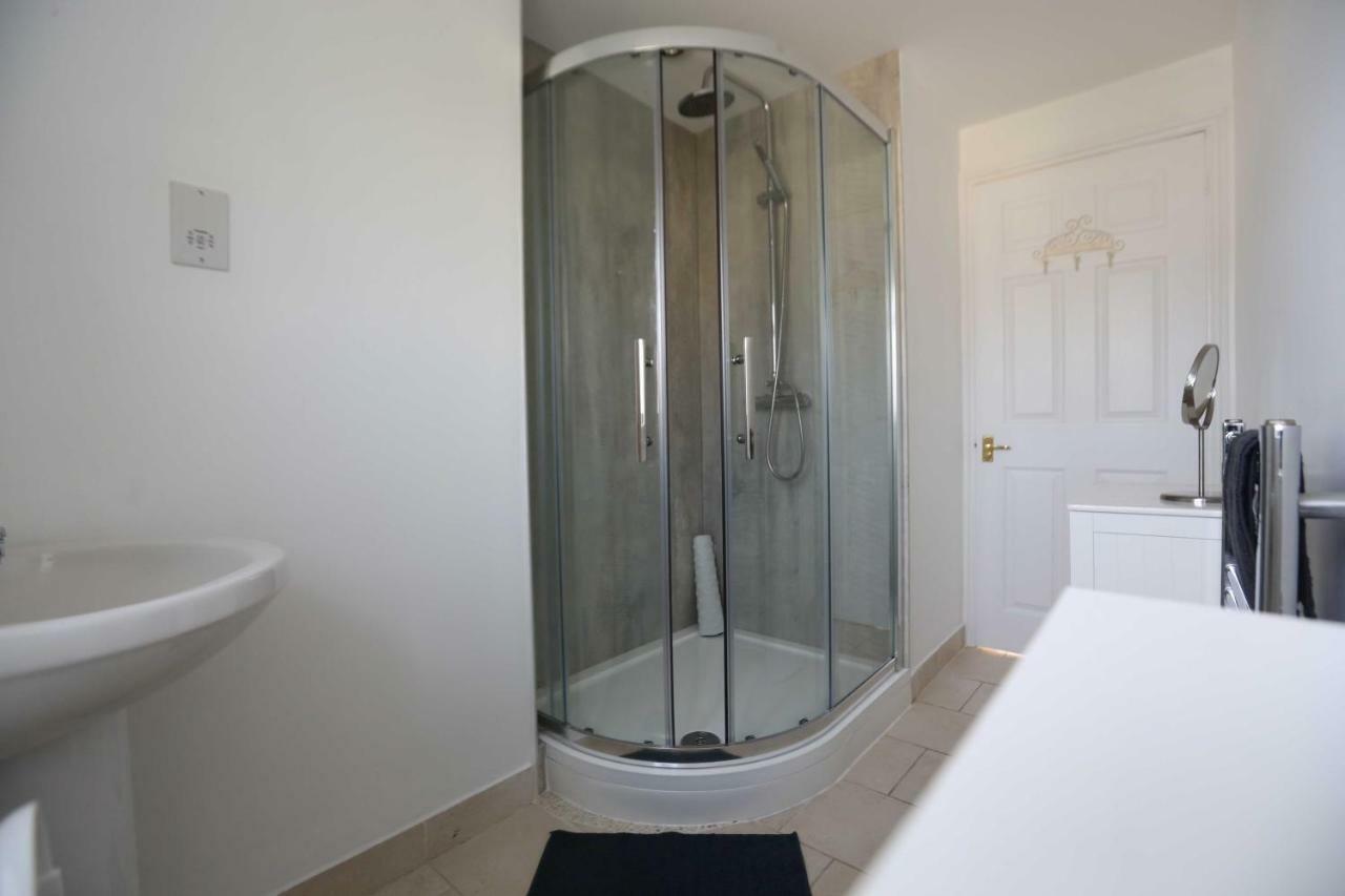 4A Dolphin Close Apartment Lyme Regis Ngoại thất bức ảnh