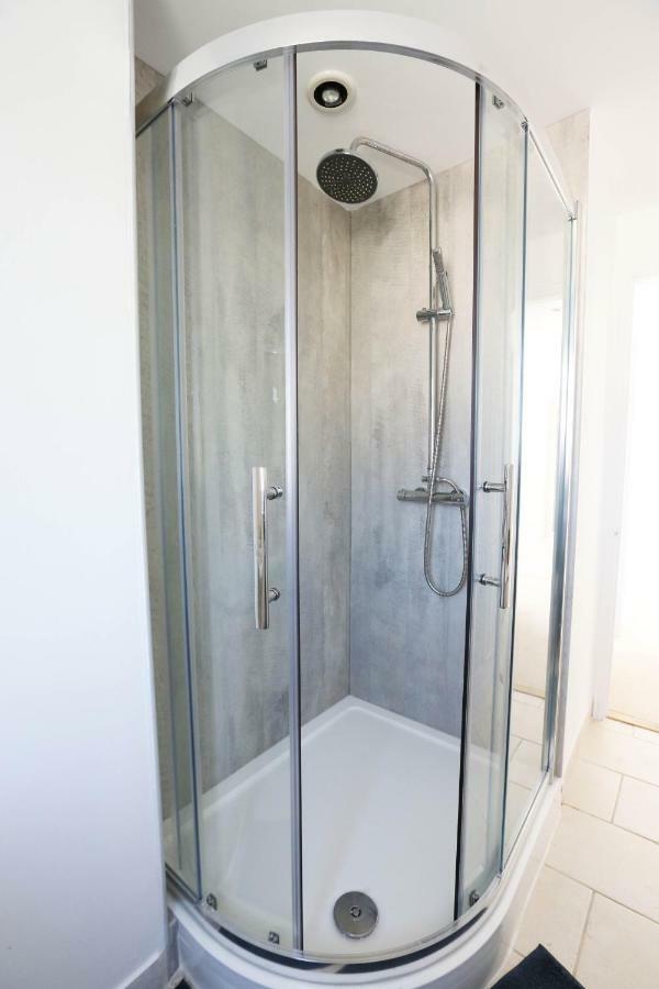 4A Dolphin Close Apartment Lyme Regis Ngoại thất bức ảnh