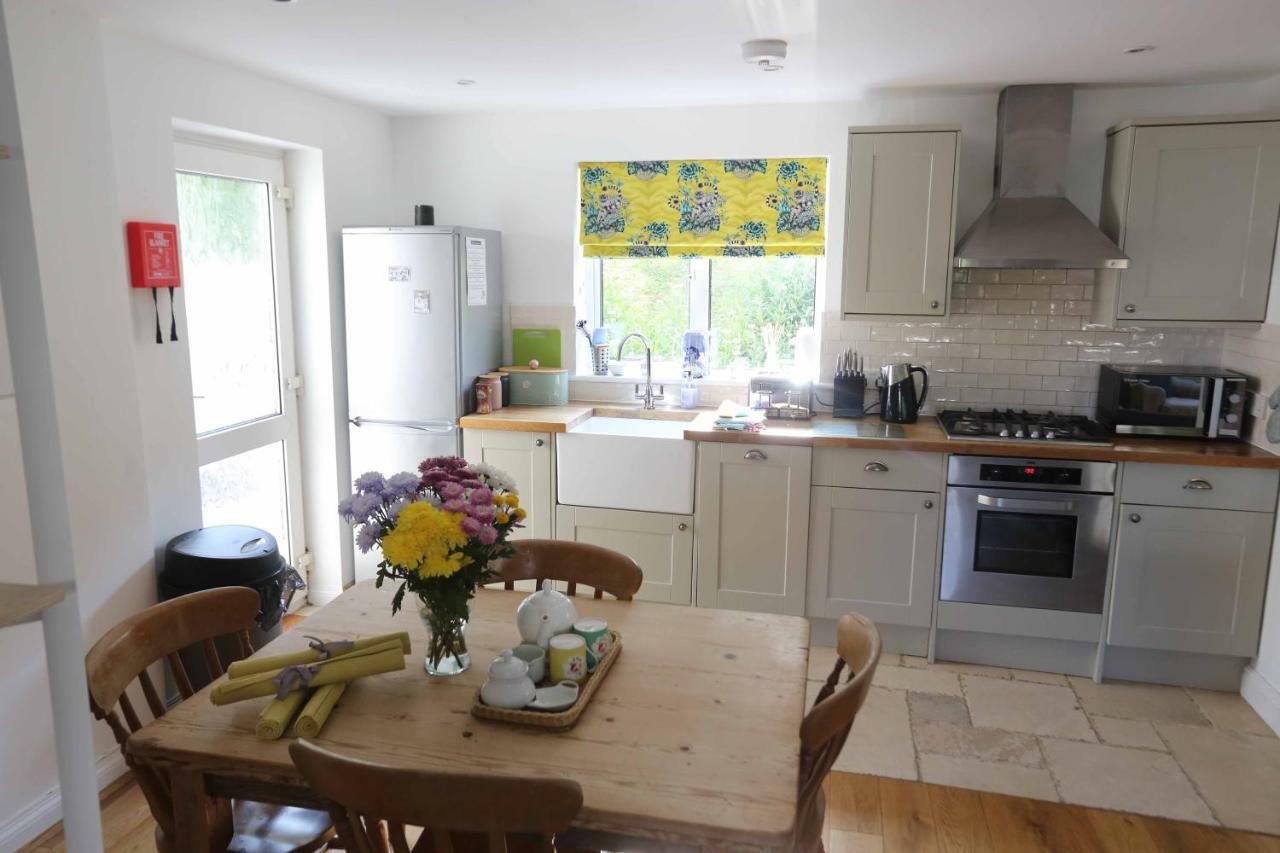 4A Dolphin Close Apartment Lyme Regis Ngoại thất bức ảnh